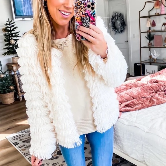 SHAGGY FAUX FUR JACKET SHACKET WHITE - Picture 1 of 6